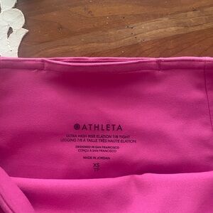 bright pink athleta leggings